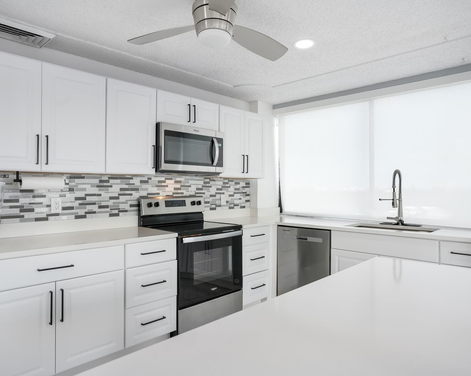 1500 Presidential Way 806, West Palm Beach, FL 33401 13