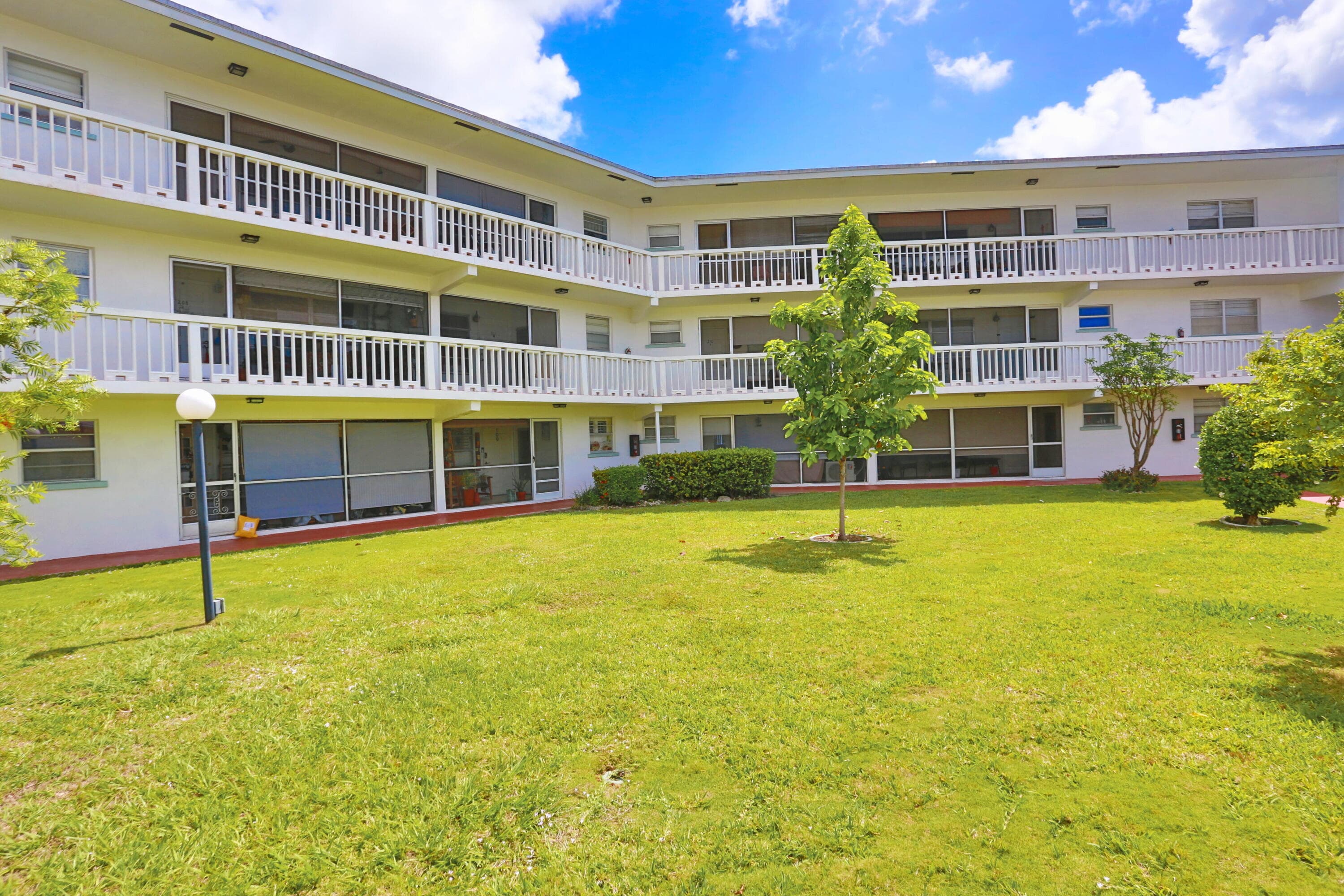 600 Pine Drive 209, Pompano Beach, FL 33060 9