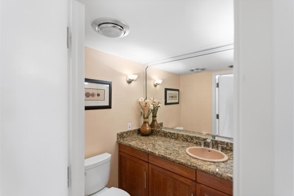 100 Lakeshore Drive 754, North Palm Beach, FL 33408 31