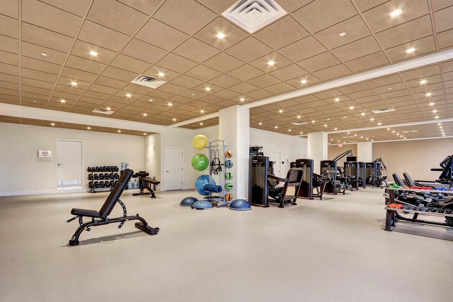 100 Lakeshore Drive 754, North Palm Beach, FL 33408 37