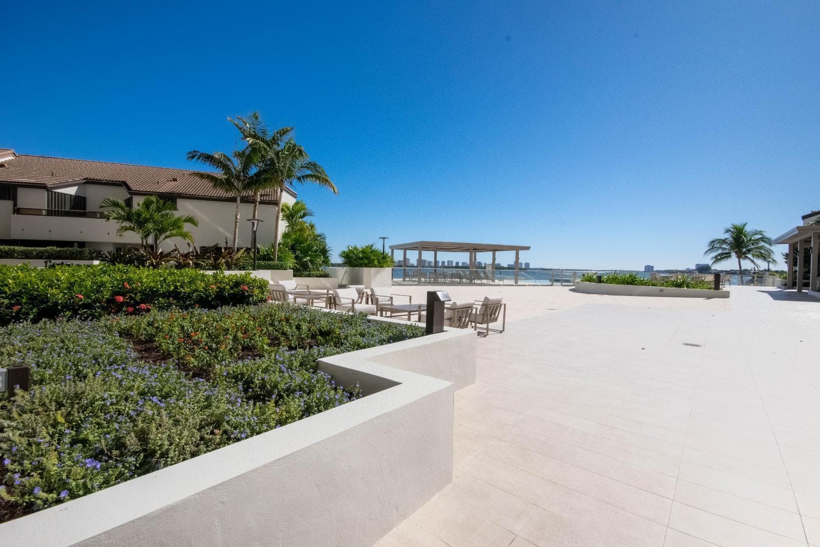 100 Lakeshore Drive 754, North Palm Beach, FL 33408 52
