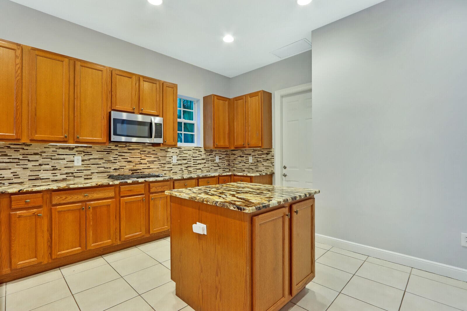 1904 Flower Drive, Palm Beach Gardens, FL 33410 15