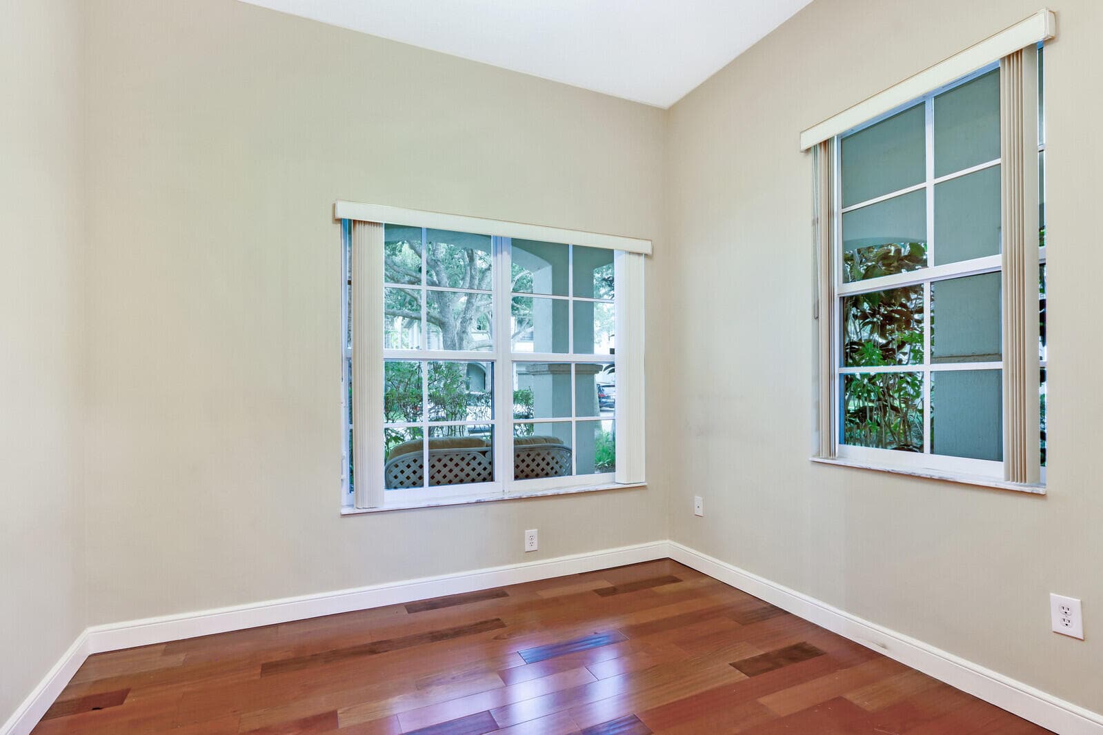1904 Flower Drive, Palm Beach Gardens, FL 33410 21