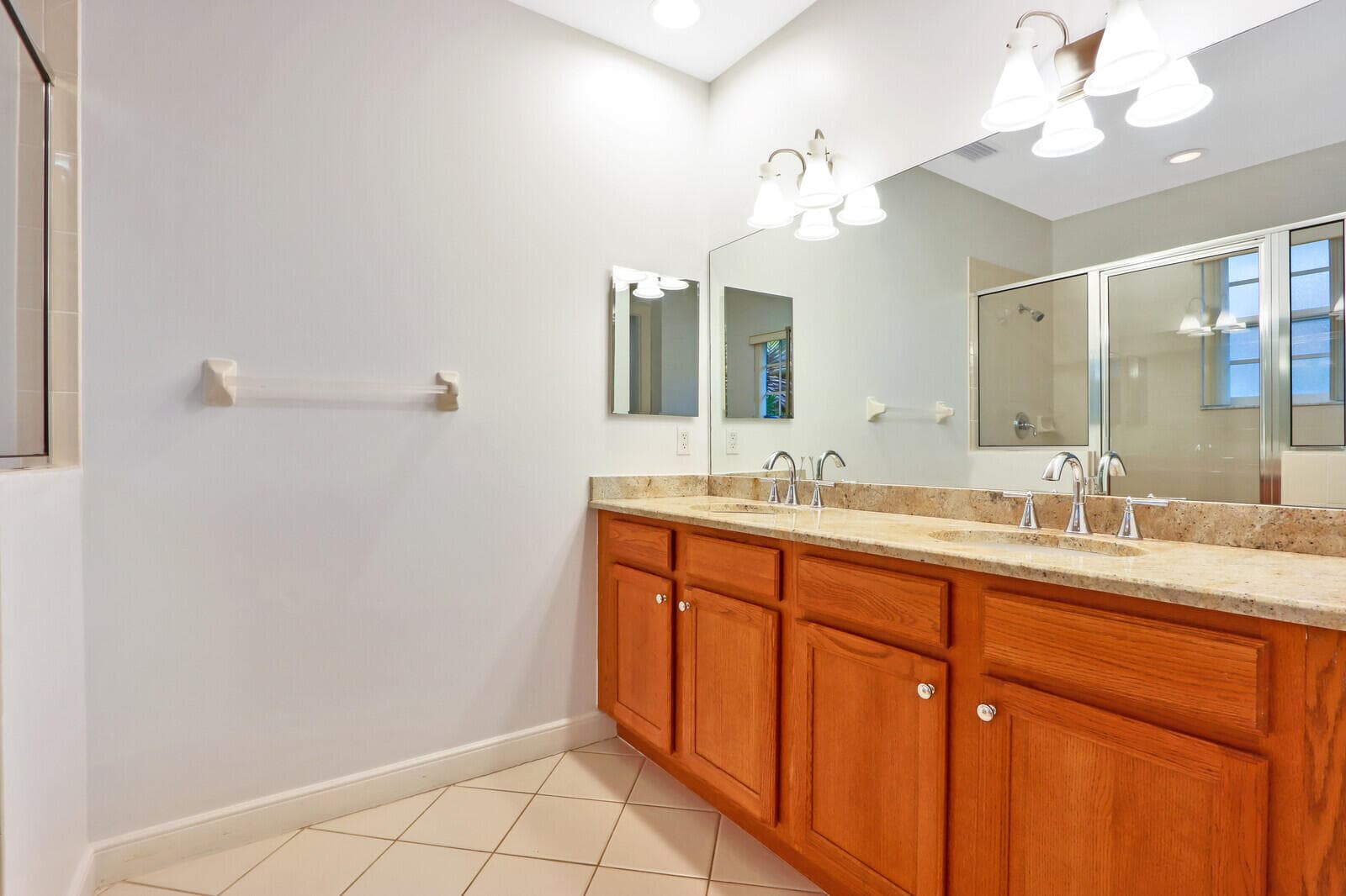 1904 Flower Drive, Palm Beach Gardens, FL 33410 28
