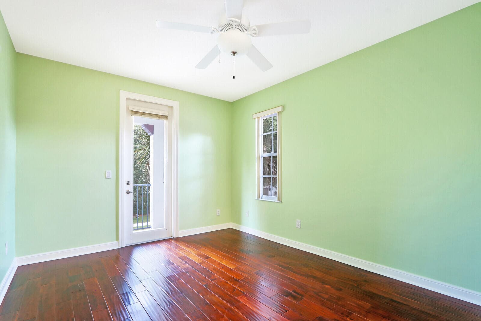 1904 Flower Drive, Palm Beach Gardens, FL 33410 35
