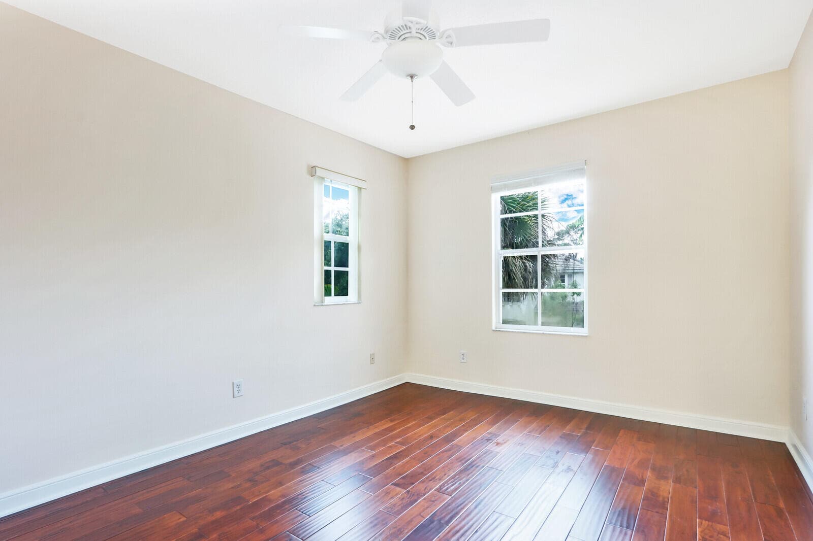 1904 Flower Drive, Palm Beach Gardens, FL 33410 37