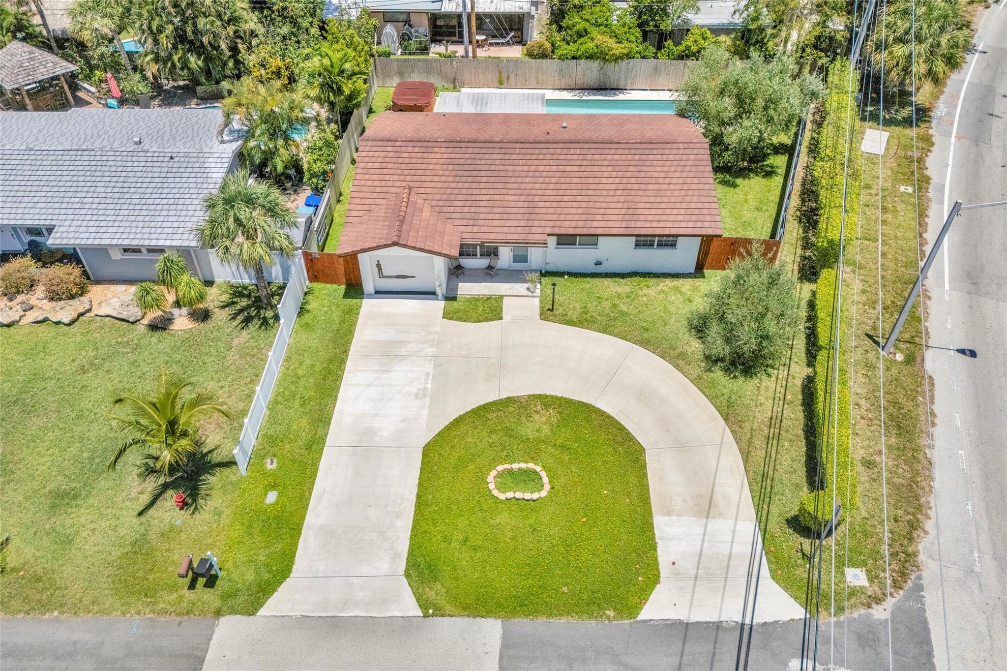 3213 Dover Road, Pompano Beach, FL 33062 40
