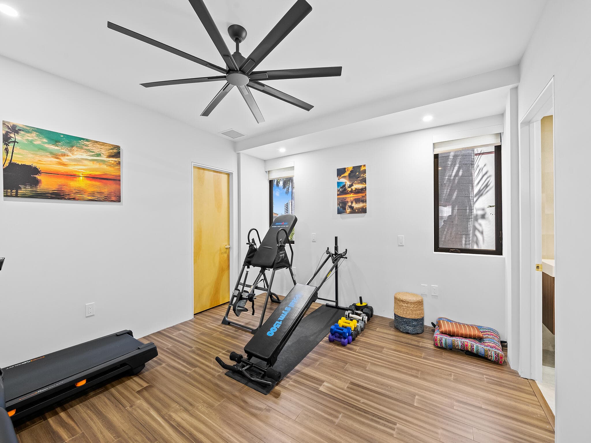 609 Poinciana Drive, Fort Lauderdale, FL 33301 60