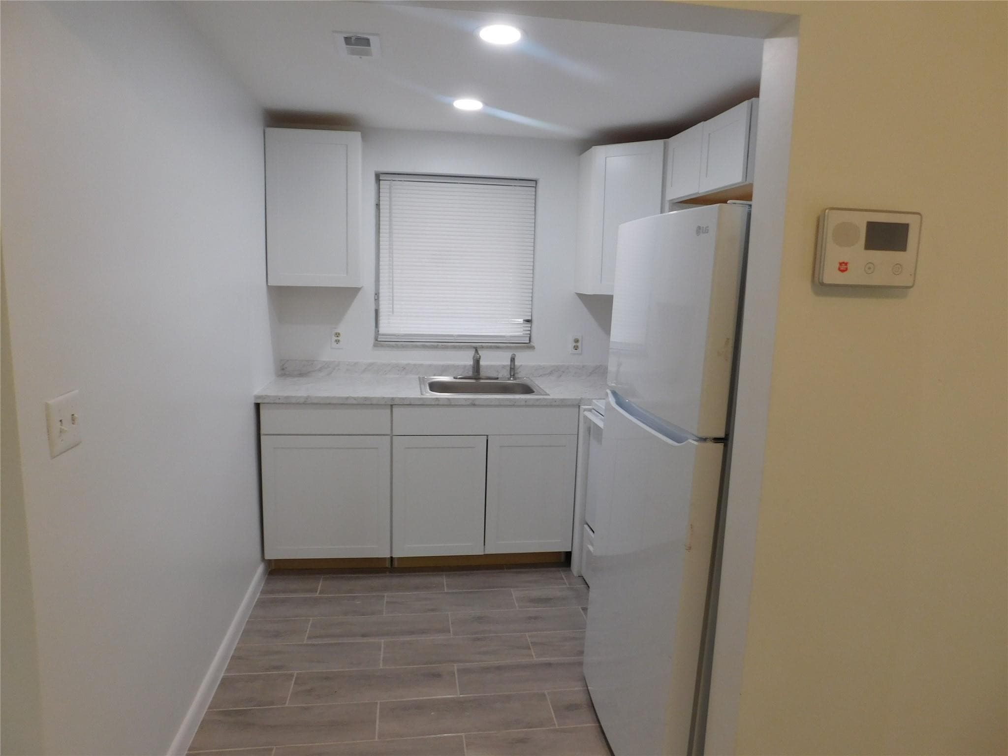 960 Crystal Lake Drive 201, Deerfield Beach, FL 33064 8