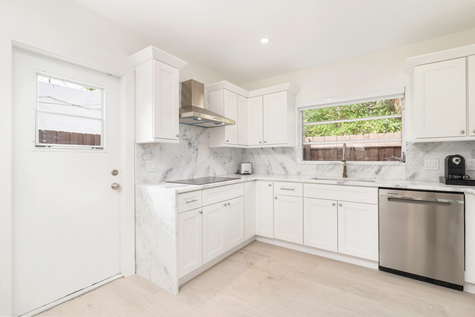 439 28th Street, West Palm Beach, FL 33407 16