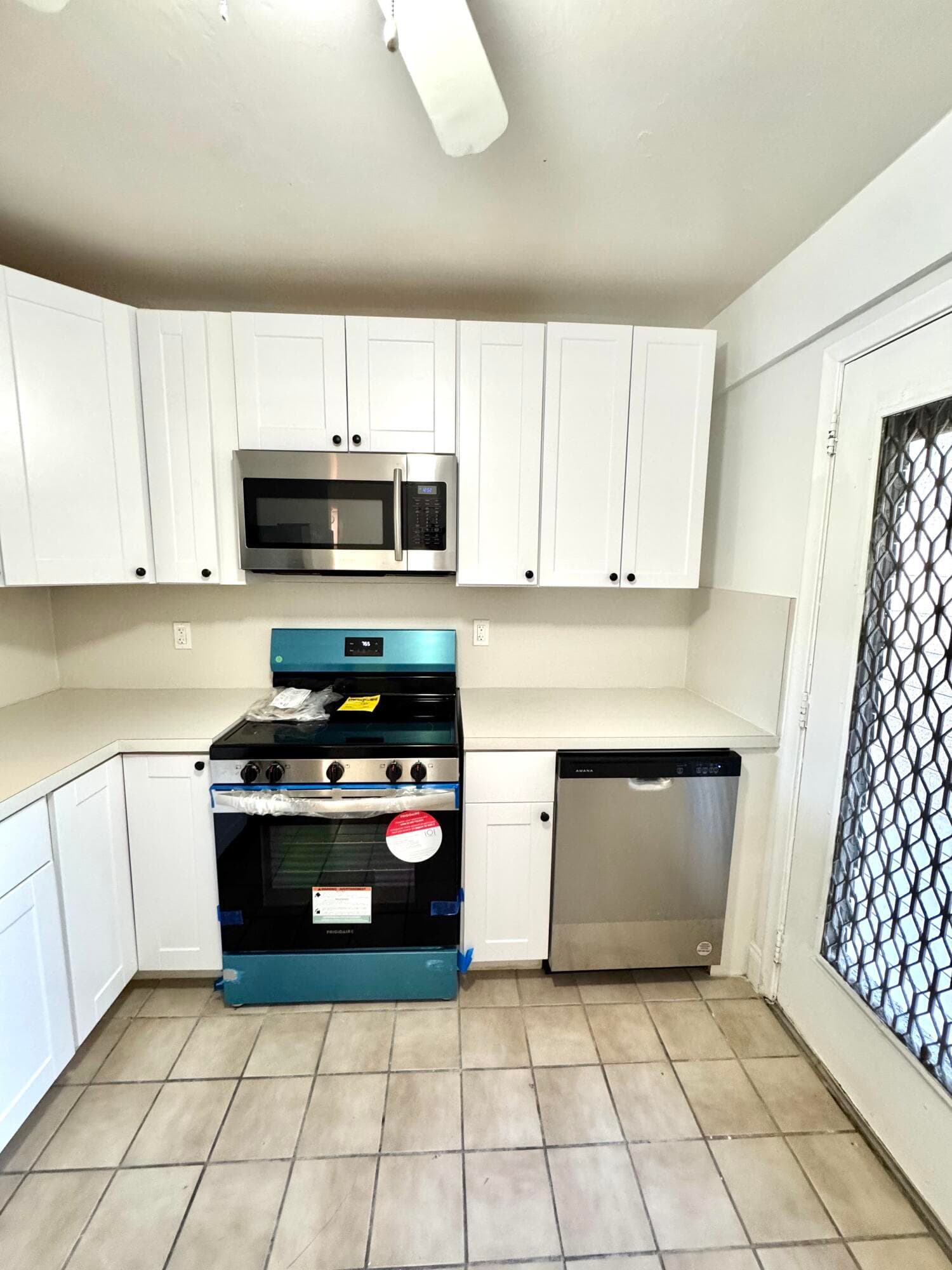 202 SE 10th Street 105, Dania Beach, FL 33004 9