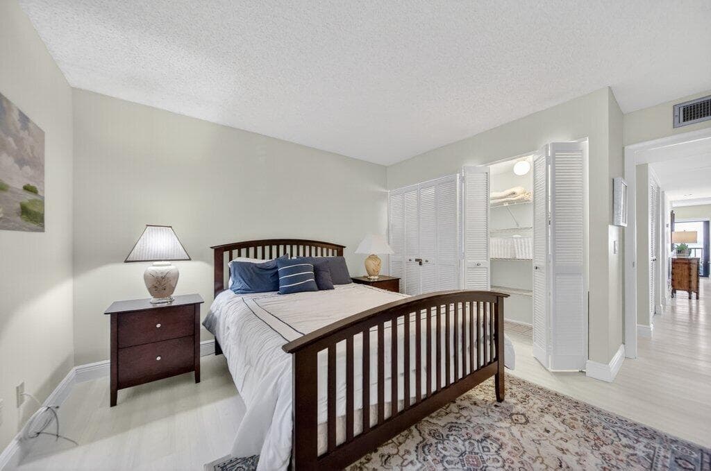 218 NE Edgewater Drive 218, Hutchinson Island, FL 34996 37