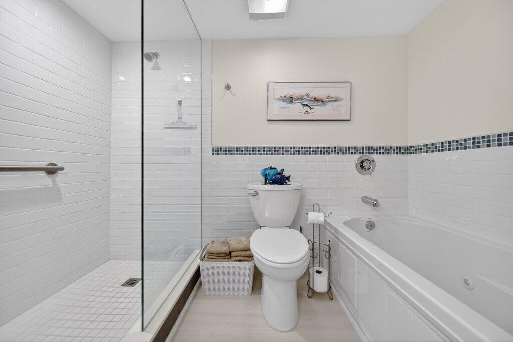218 NE Edgewater Drive 218, Hutchinson Island, FL 34996 34
