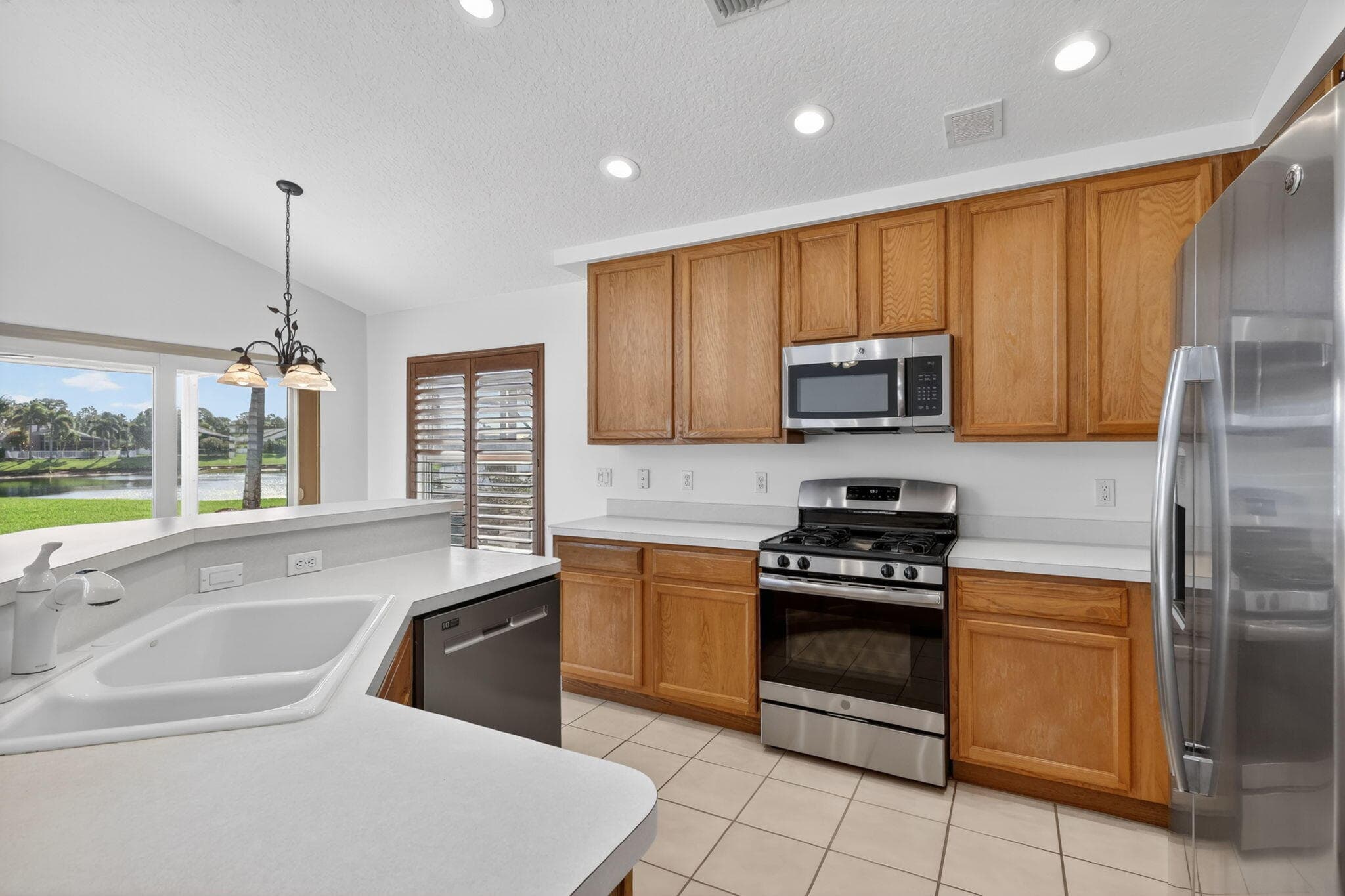 1021 SE Westminster Place, Stuart, FL 34997 4