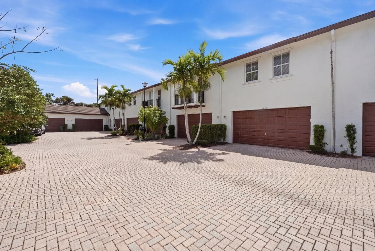 4501 Mimosa Terrace 1406, Coconut Creek, FL 33073 31