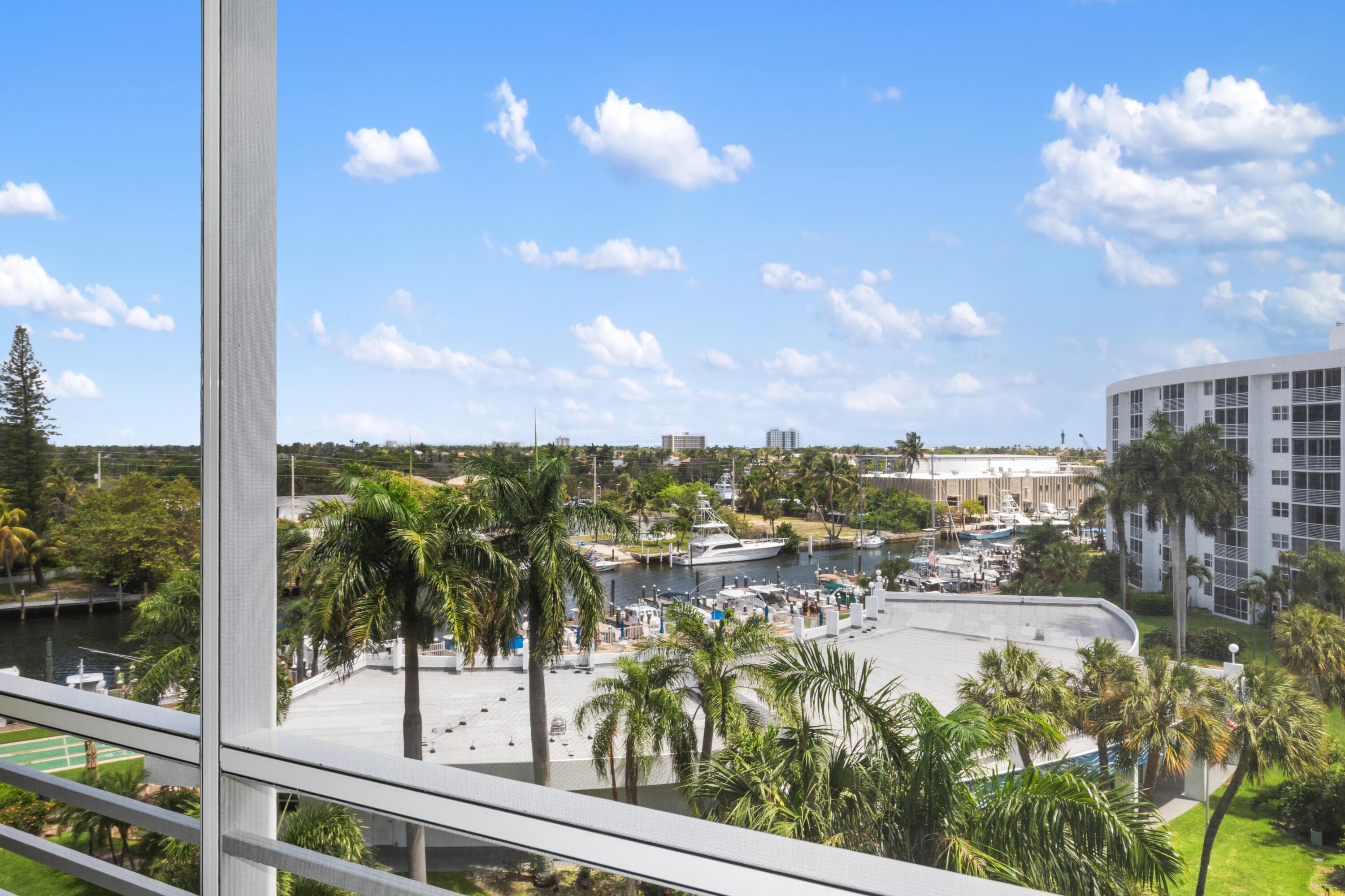 2731 NE 14th Street Causeway NE Apt 612, Pompano Beach, FL 33062 17