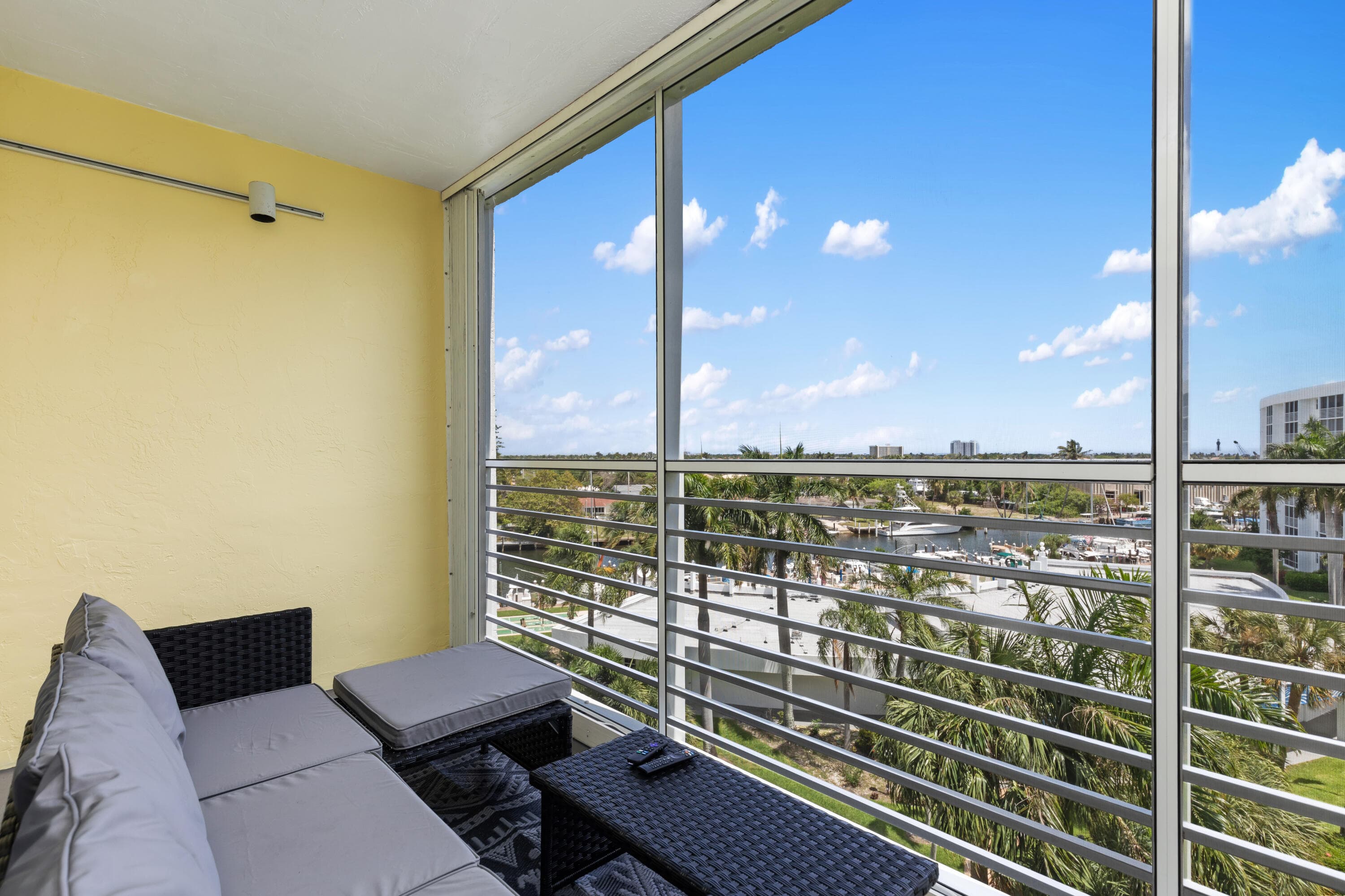 2731 NE 14th Street Causeway NE Apt 612, Pompano Beach, FL 33062 15
