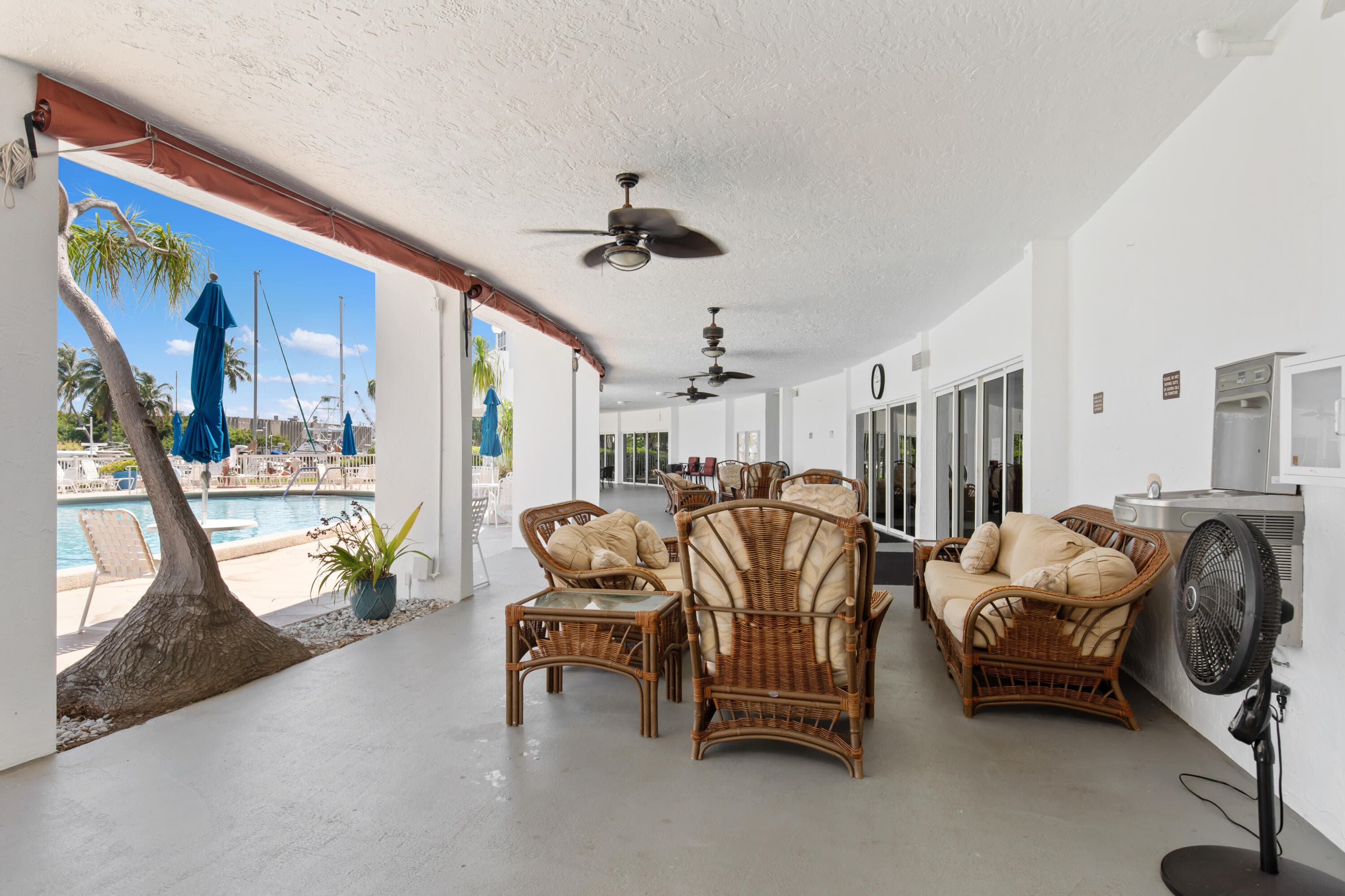 2731 NE 14th Street Causeway NE Apt 612, Pompano Beach, FL 33062 55