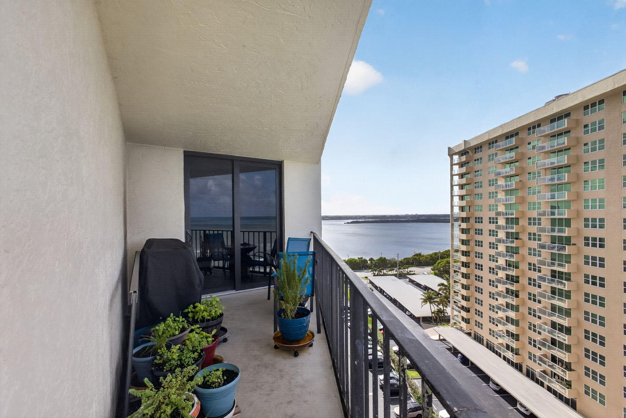 5420 N Ocean Drive 1201, Singer Island, FL 33404 15