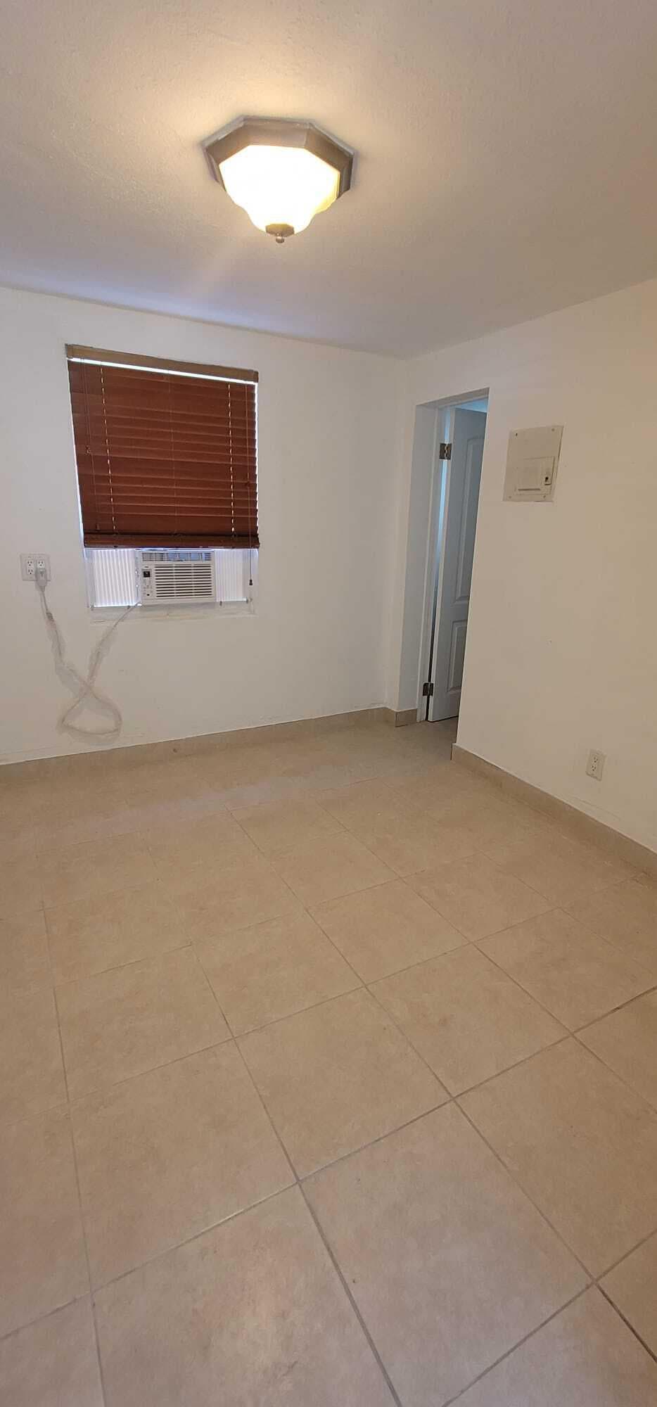 5721 Fillmore Street, Hollywood, FL 33021 6