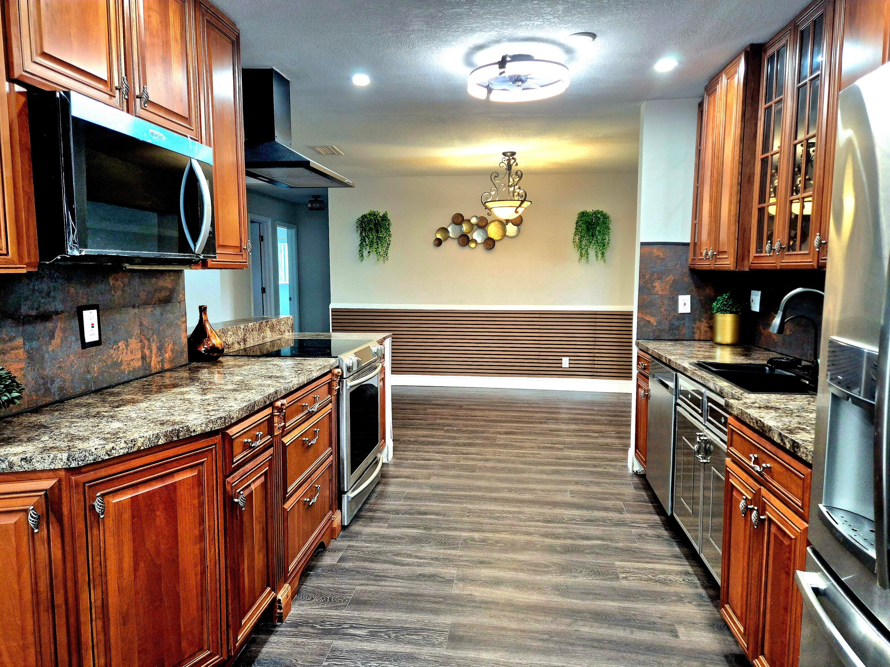 1015 NW 68th Avenue, Margate, FL 33063 2