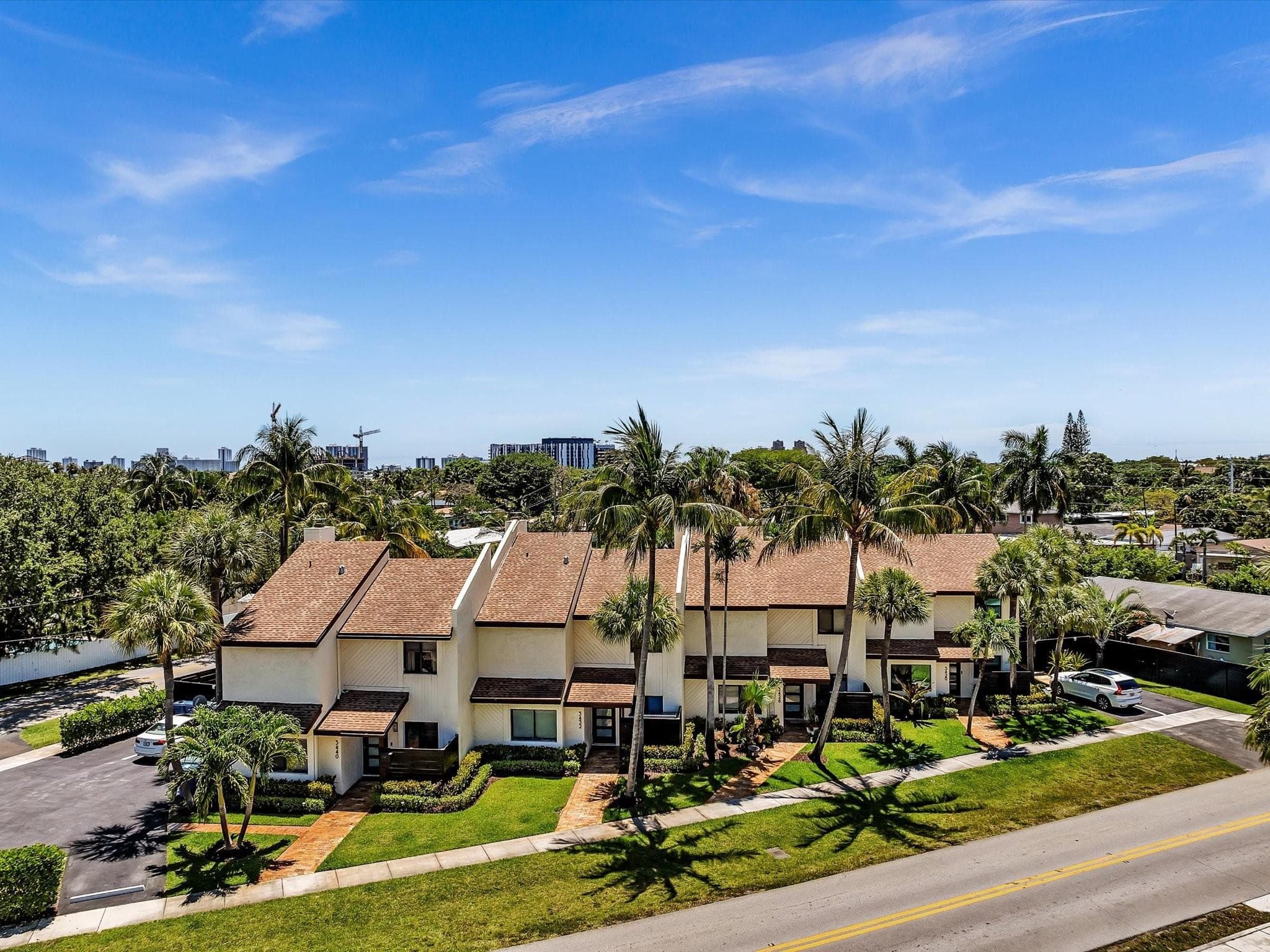 3432 NE 16th Avenue, Oakland Park, FL 33334 52