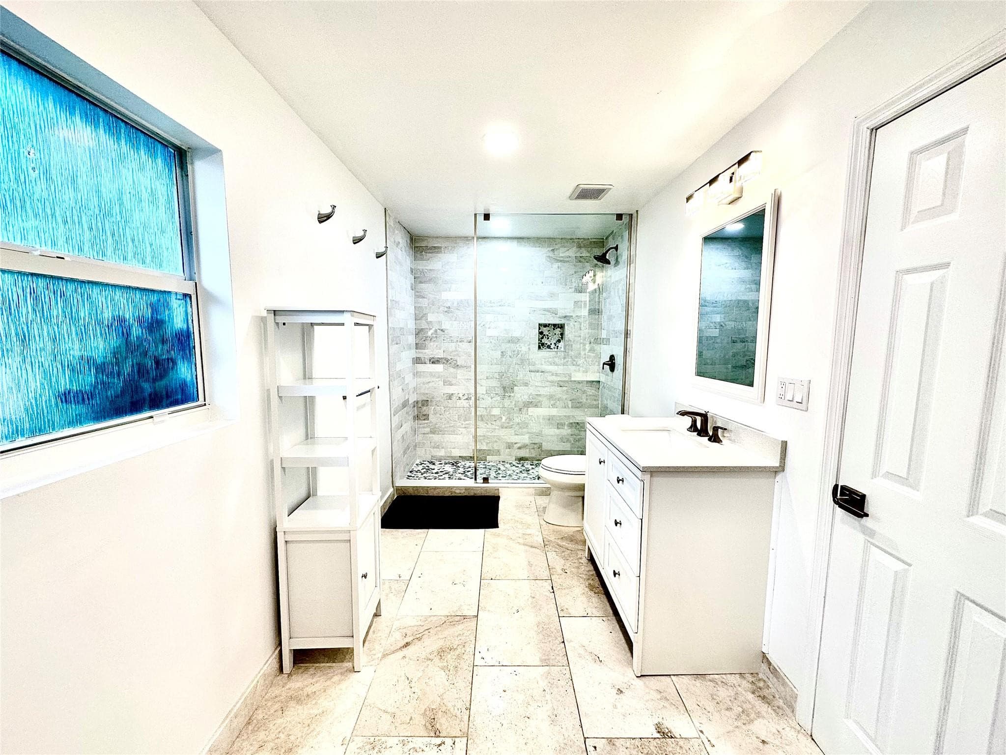 1742 NE 7th Street, Fort Lauderdale, FL 33304 10
