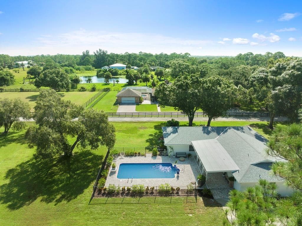8530 8th Street, Vero Beach, FL 32968 20