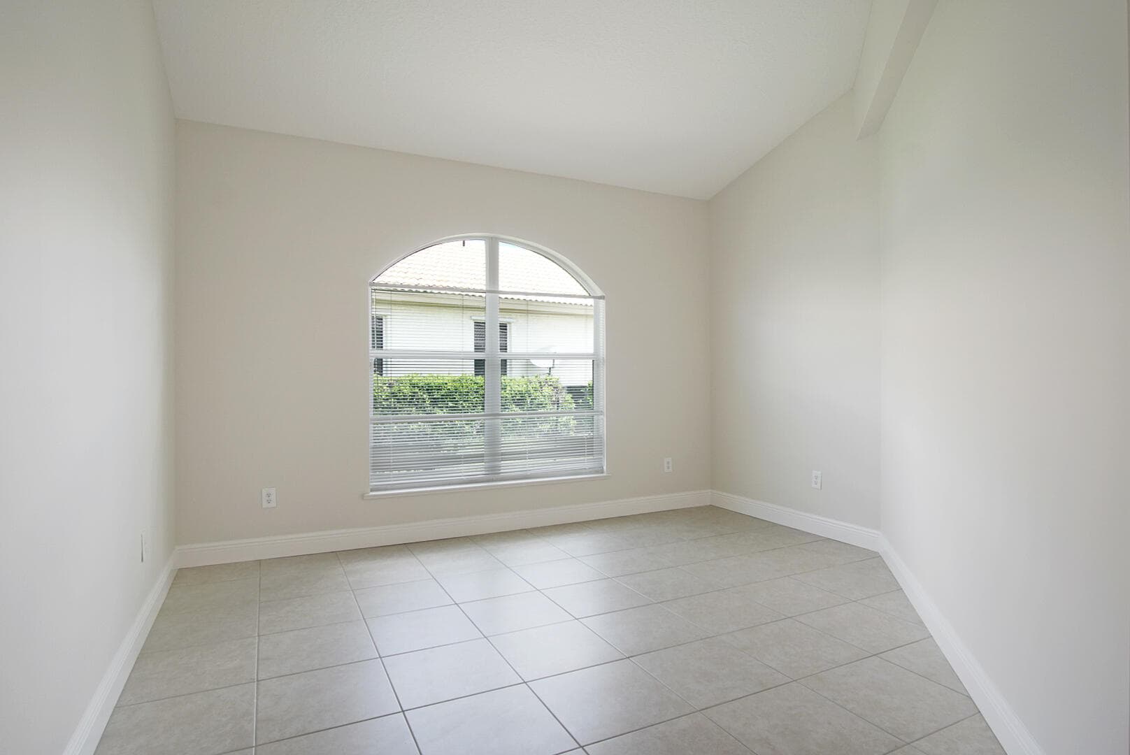 7231 Mystic Way, Port St. Lucie, FL 34986 28