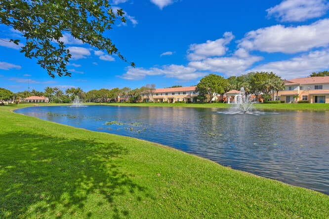 7401 Sarentino Lane 211, Boynton Beach, FL 33437 4