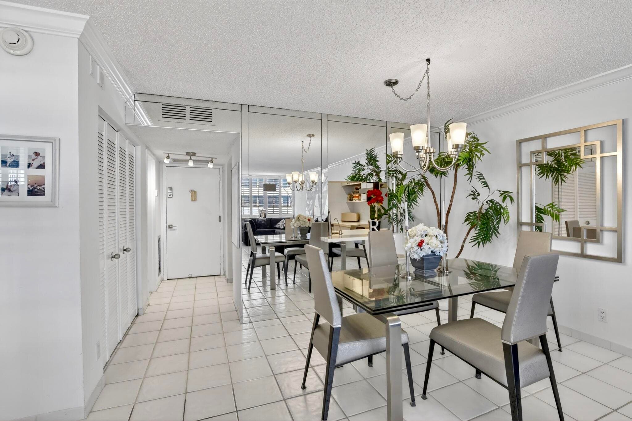 1160 N Federal Highway 517, Fort Lauderdale, FL 33304 9