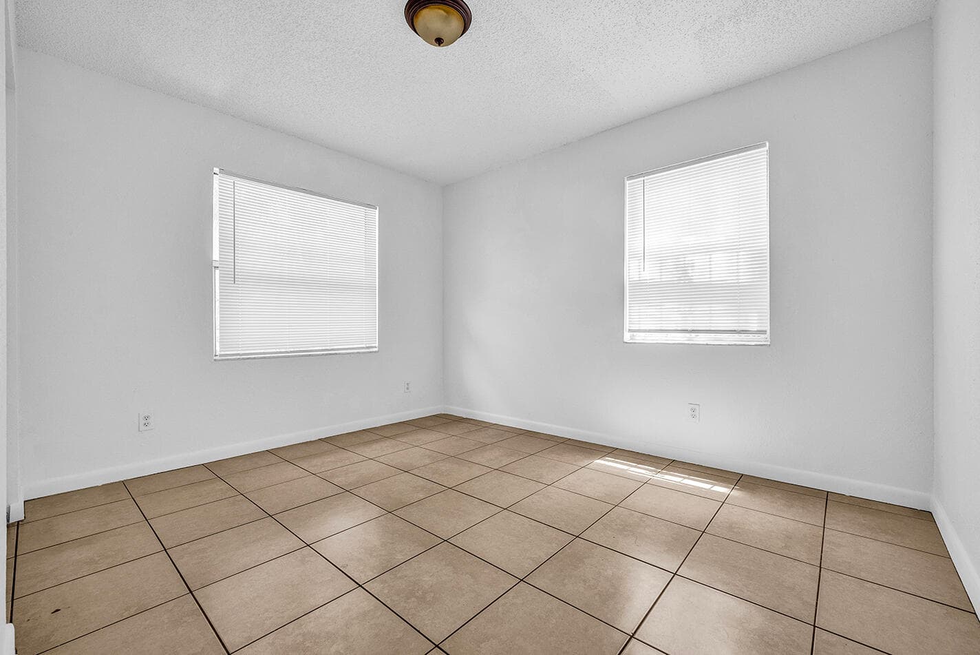 336 NE 12th Avenue, Boynton Beach, FL 33435 13