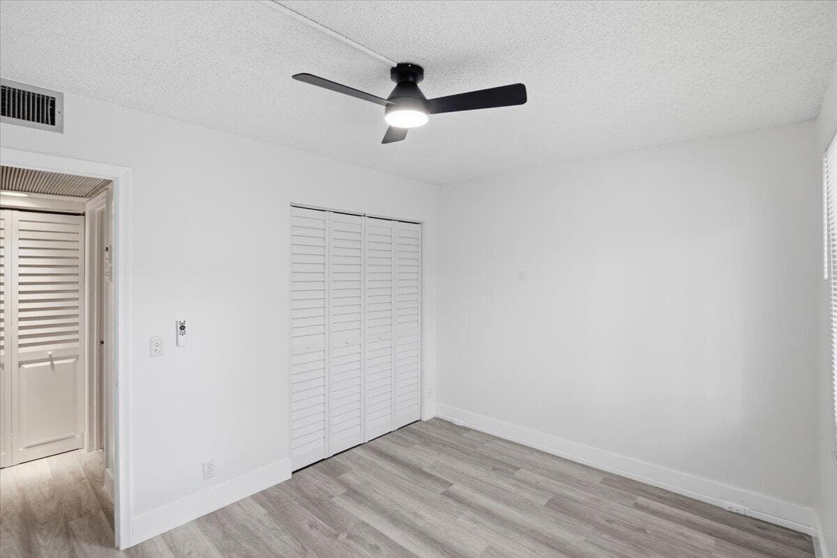 700 SW 128th Avenue 310c, Pembroke Pines, FL 33027 17