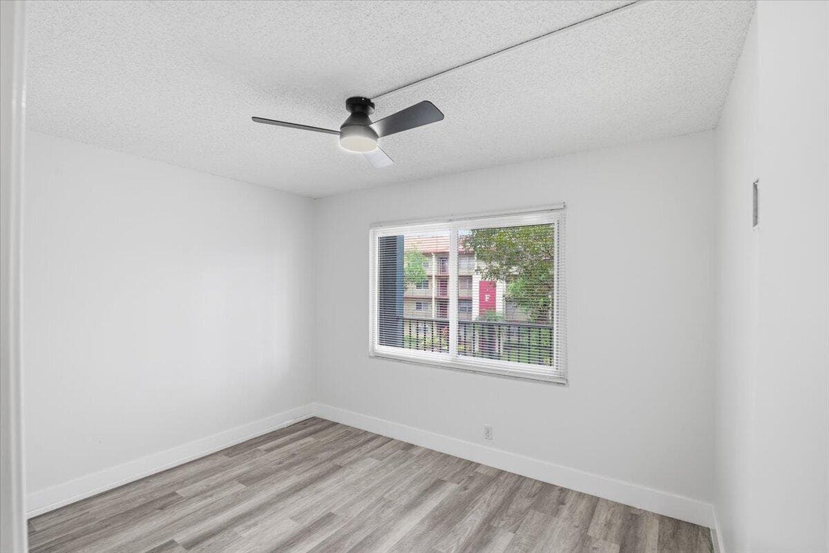 700 SW 128th Avenue 310c, Pembroke Pines, FL 33027 16