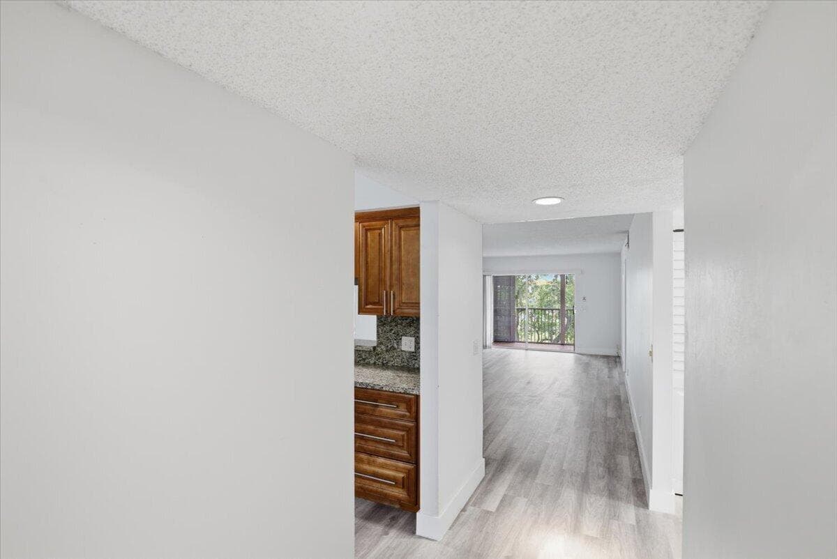 700 SW 128th Avenue 310c, Pembroke Pines, FL 33027 3