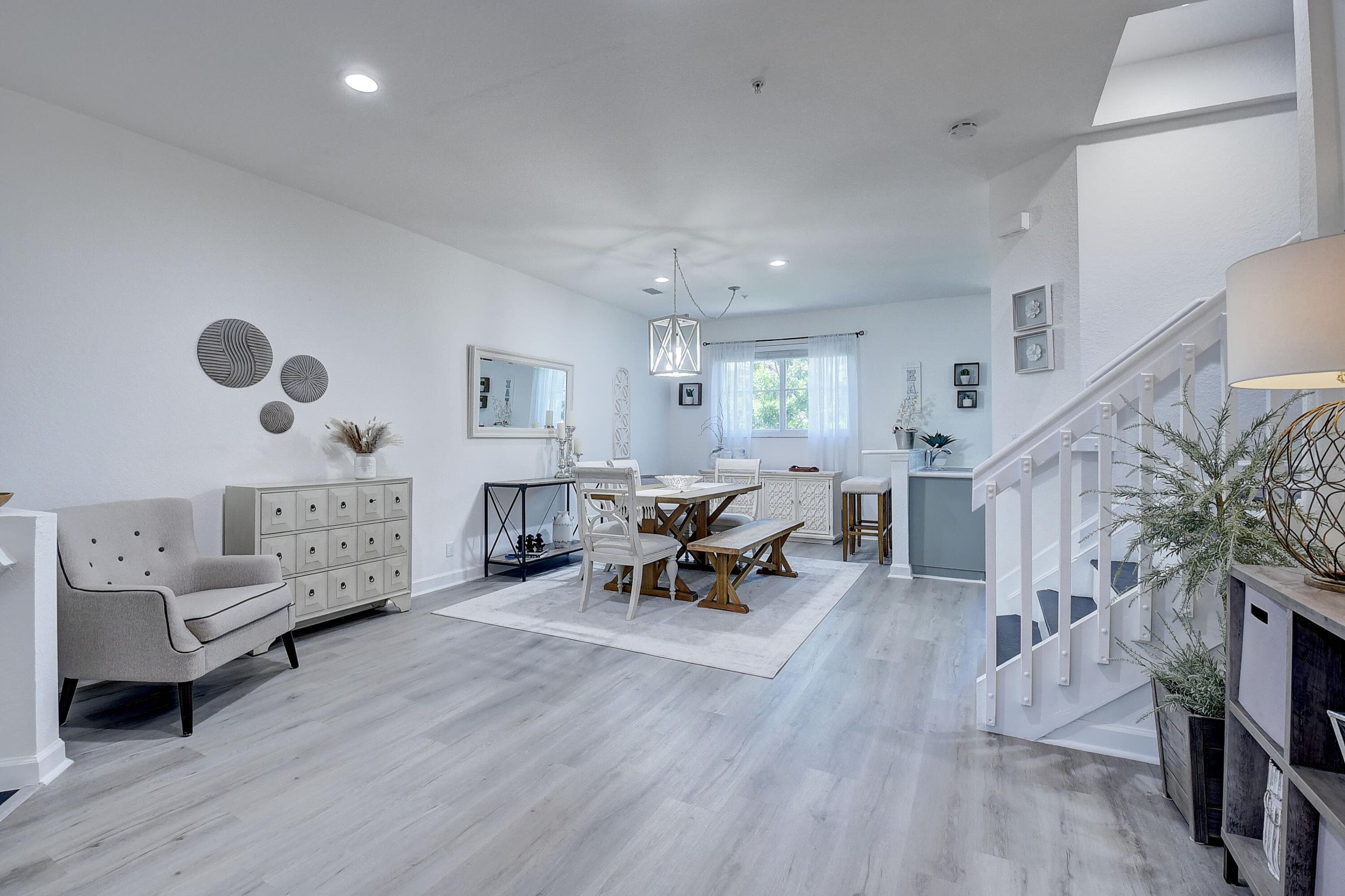 525 Bayfront Drive, Boynton Beach, FL 33435 2