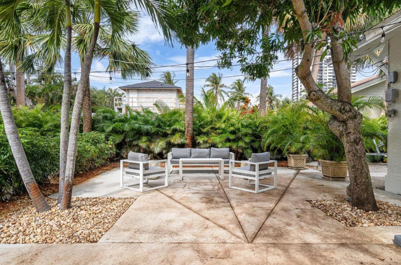 5301 N Flagler Drive, West Palm Beach, FL 33407 5