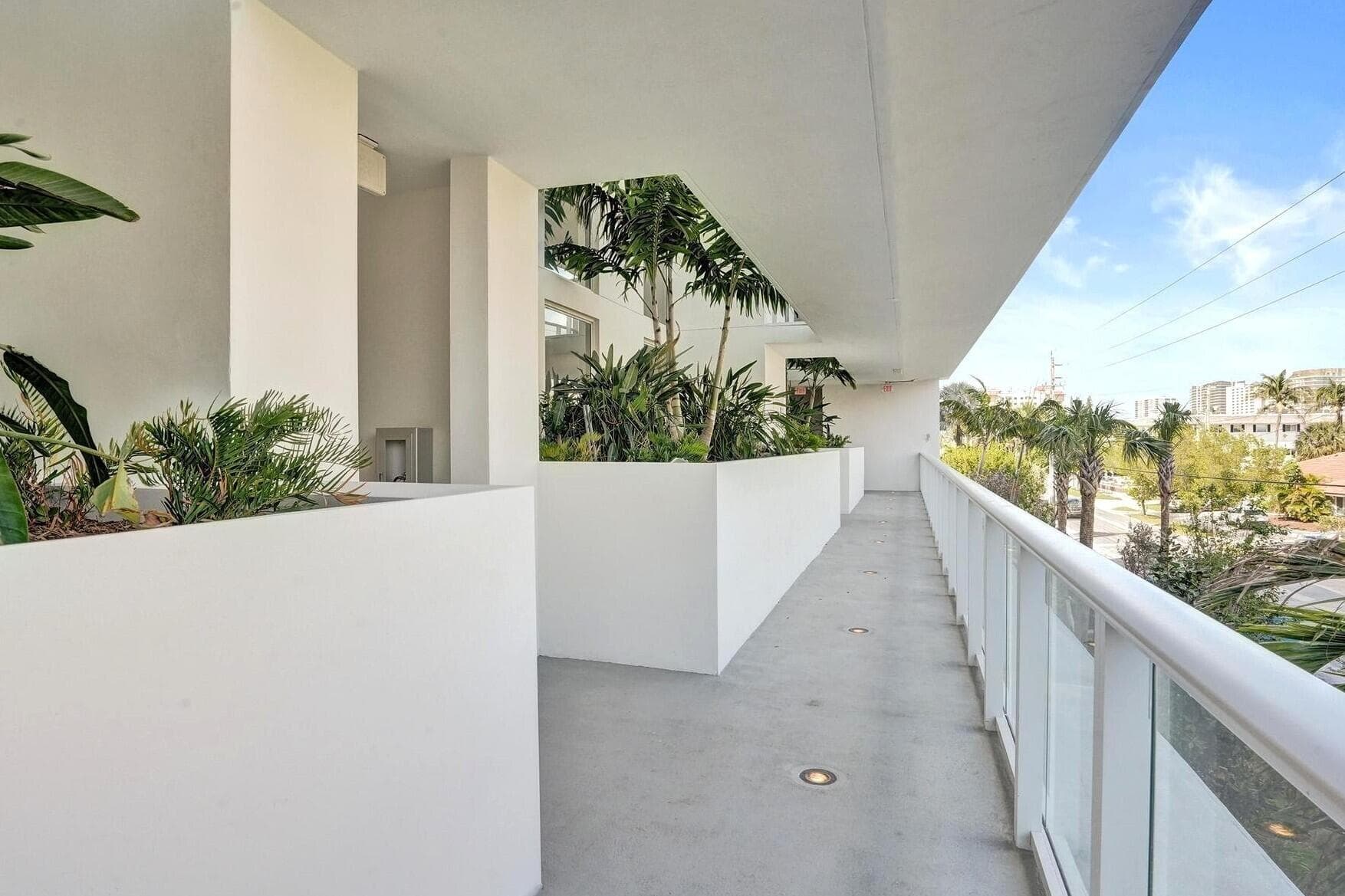 407 N Riverside Drive 605, Pompano Beach, FL 33062 68