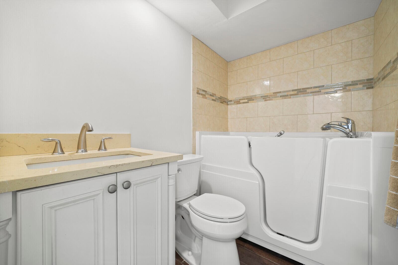 130 Doolen Court 109, North Palm Beach, FL 33408 29