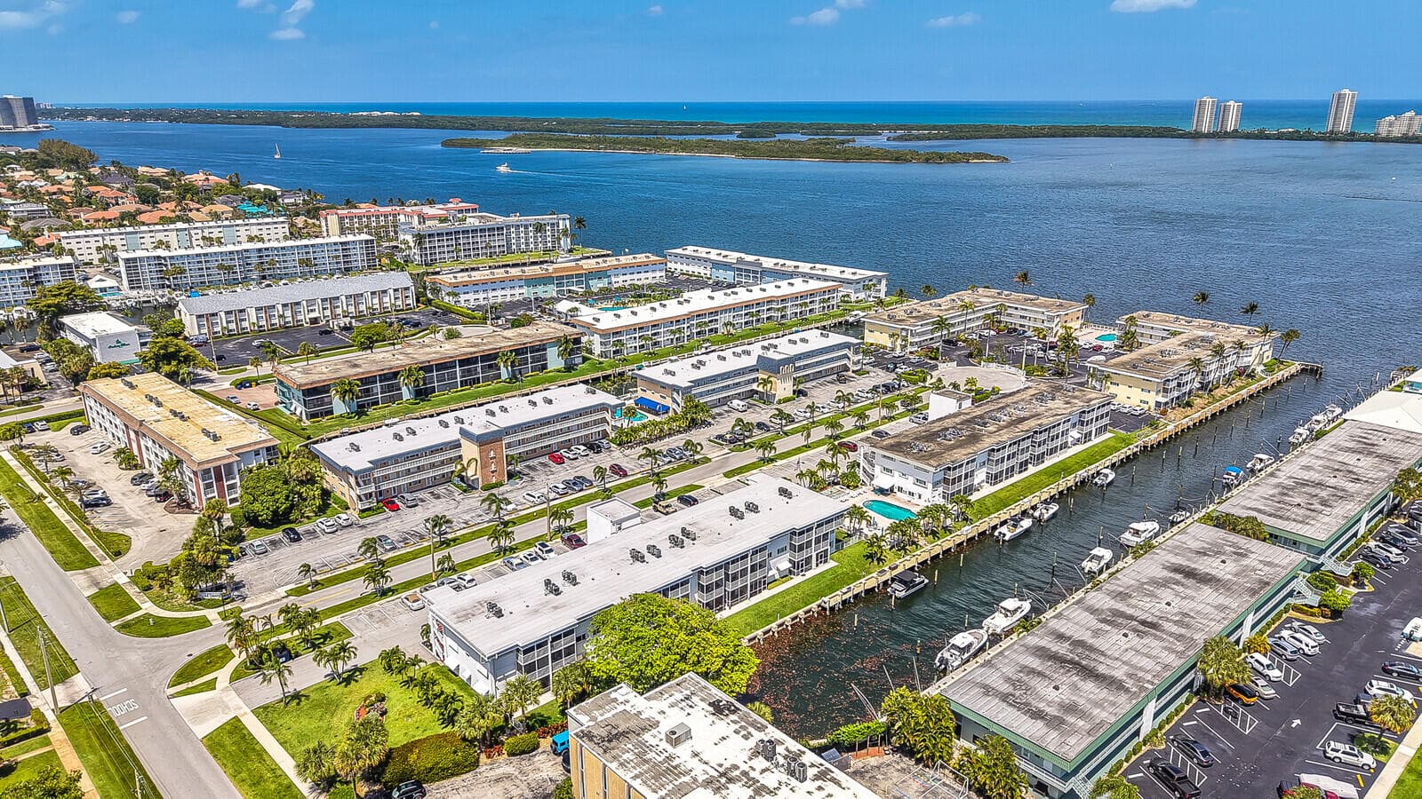 130 Doolen Court 109, North Palm Beach, FL 33408 3