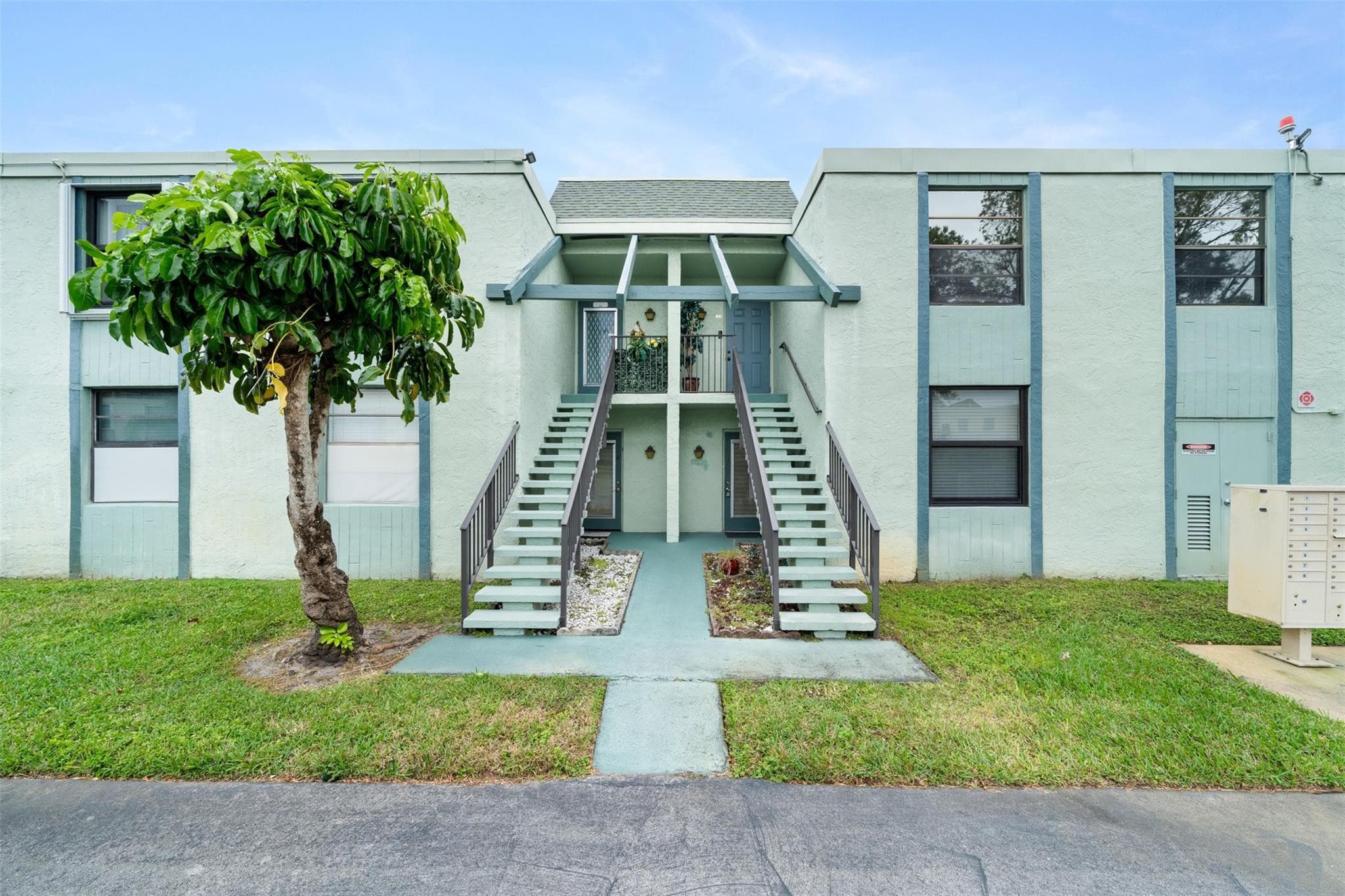 7350 NW 18th Street 104, Margate, FL 33063