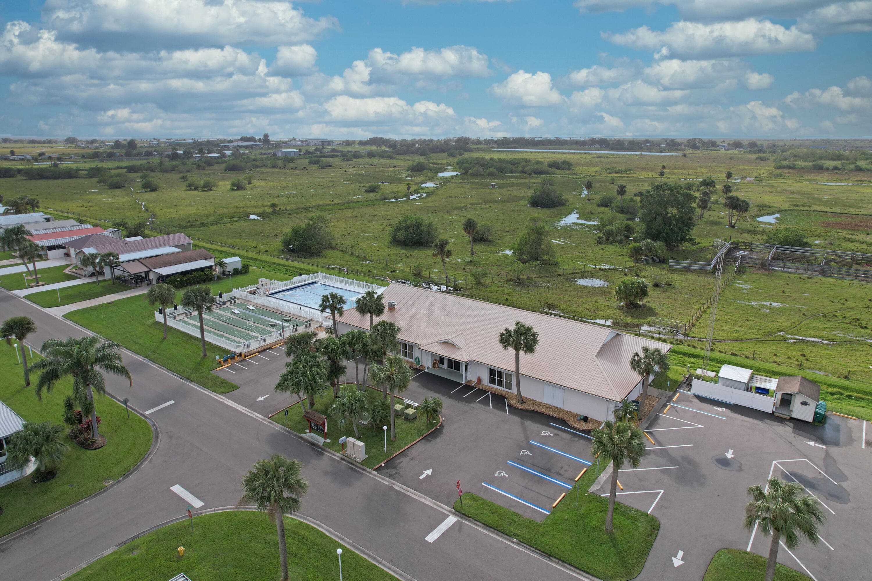 4311 SW 9th Way, Okeechobee, FL 34974 48