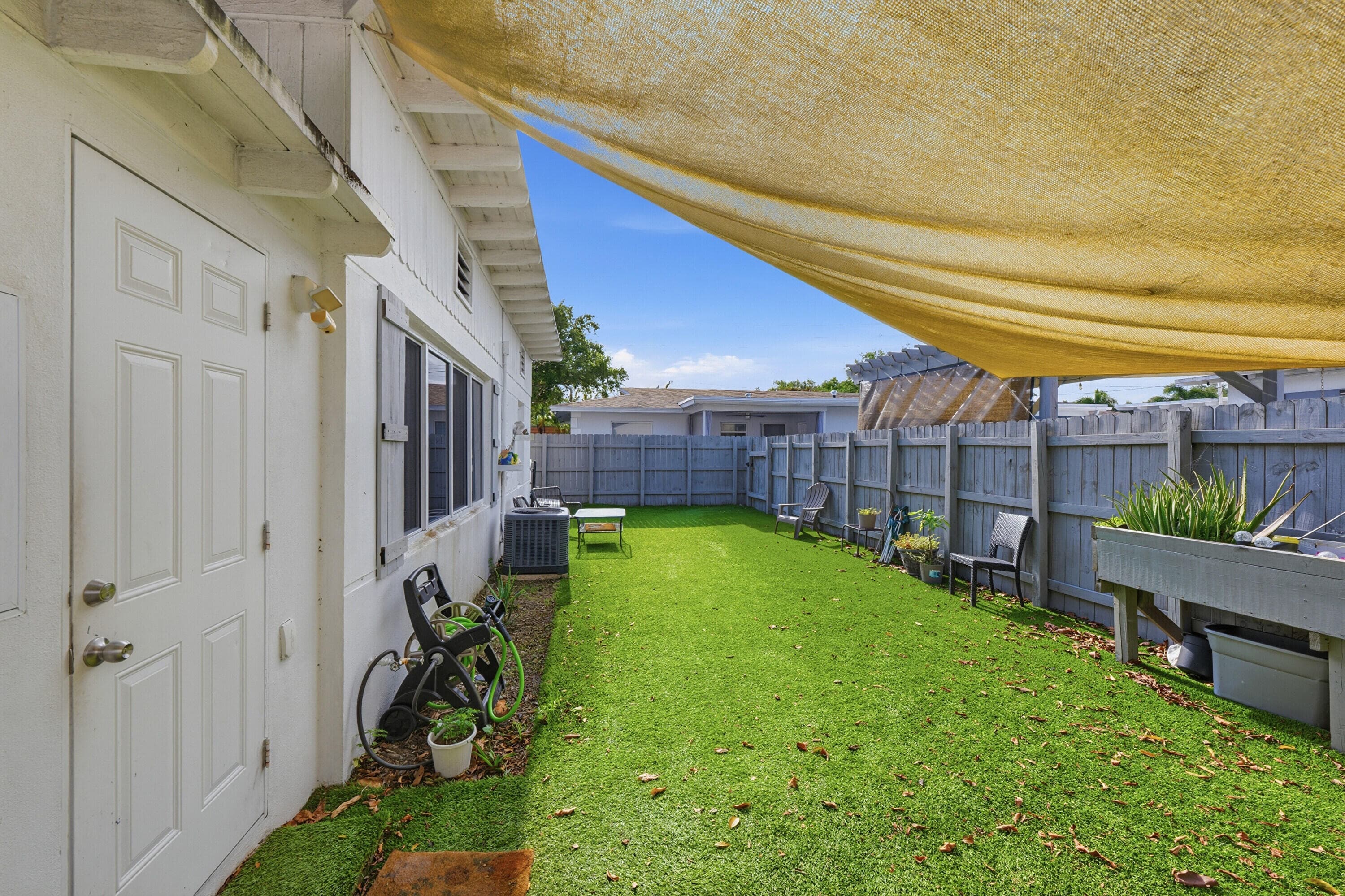 516 SW 15th Street 1-1, Fort Lauderdale, FL 33315 24