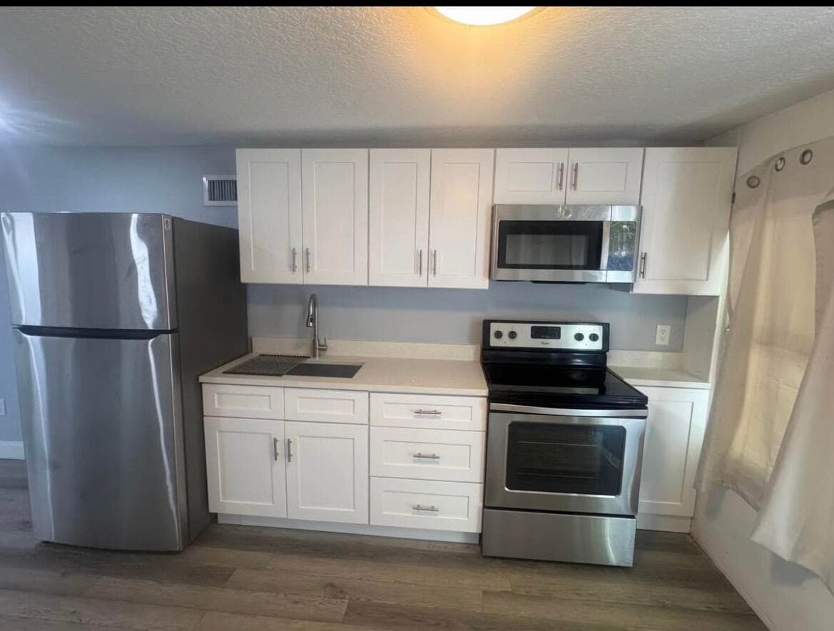 1905 Florida Street, Lake Worth Beach, FL 33460 17