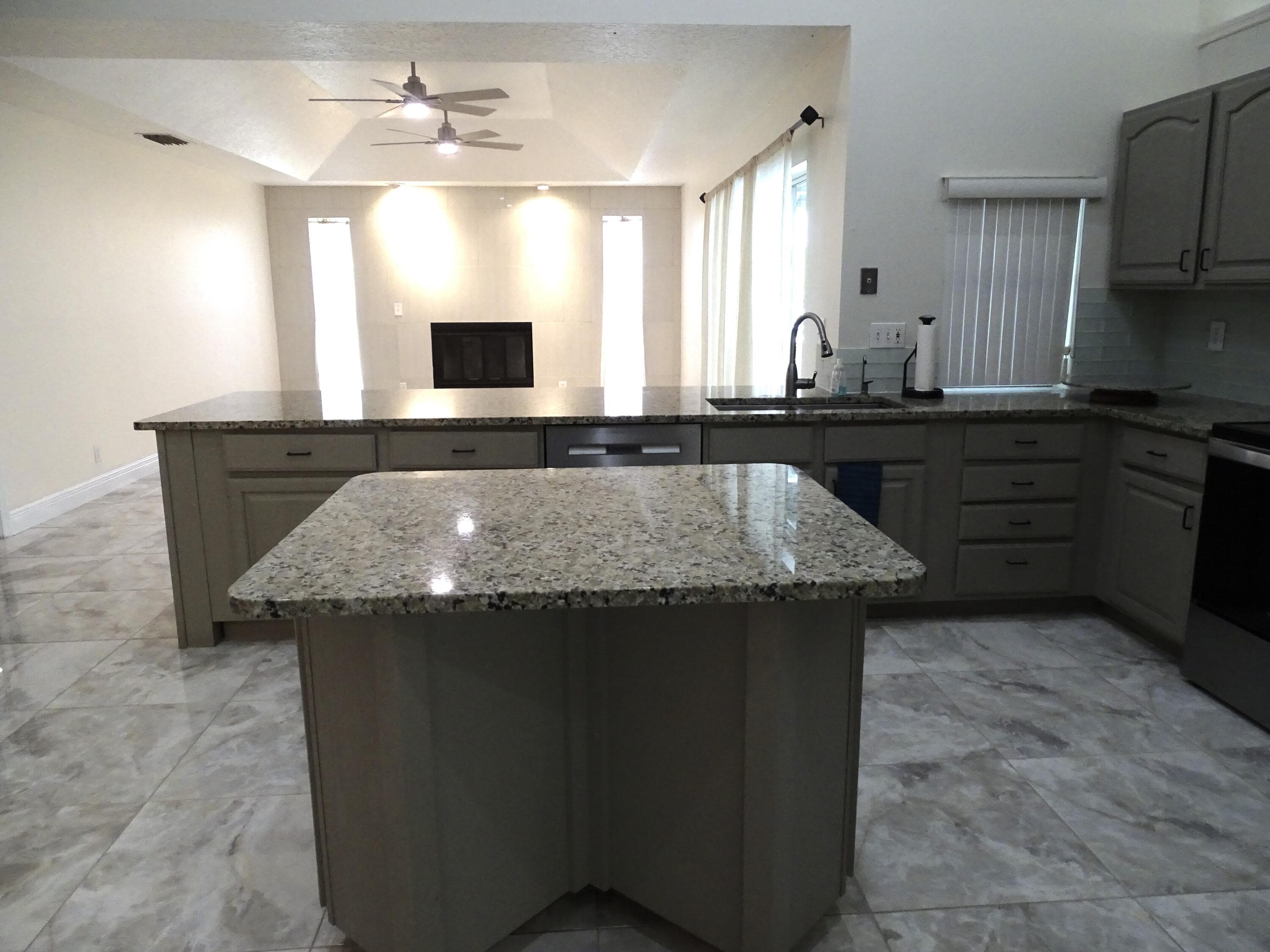 6325 Winding Lake Drive, Jupiter, FL 33458 8