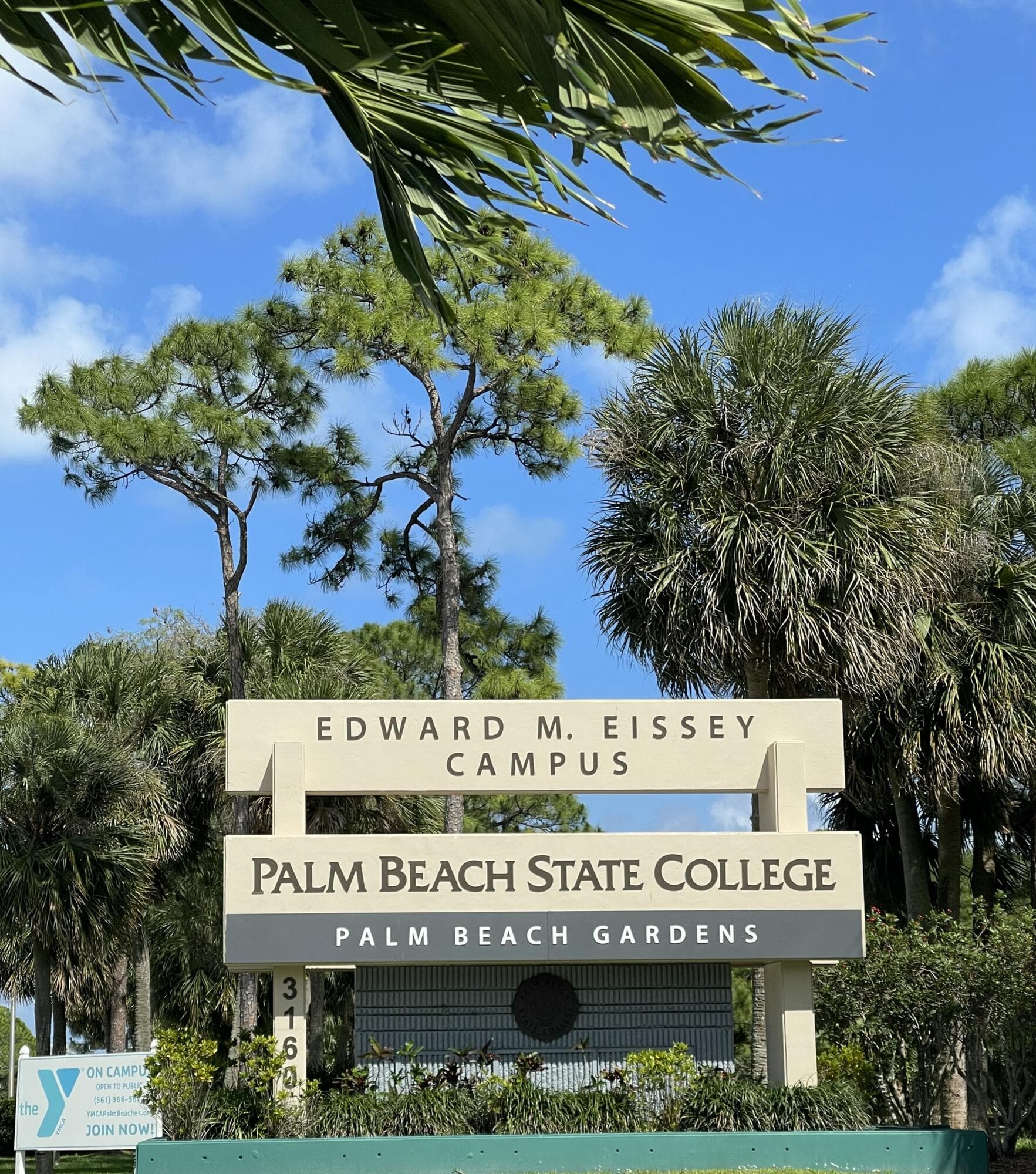 8895 N Bates Road, Palm Beach Gardens, FL 33418 67