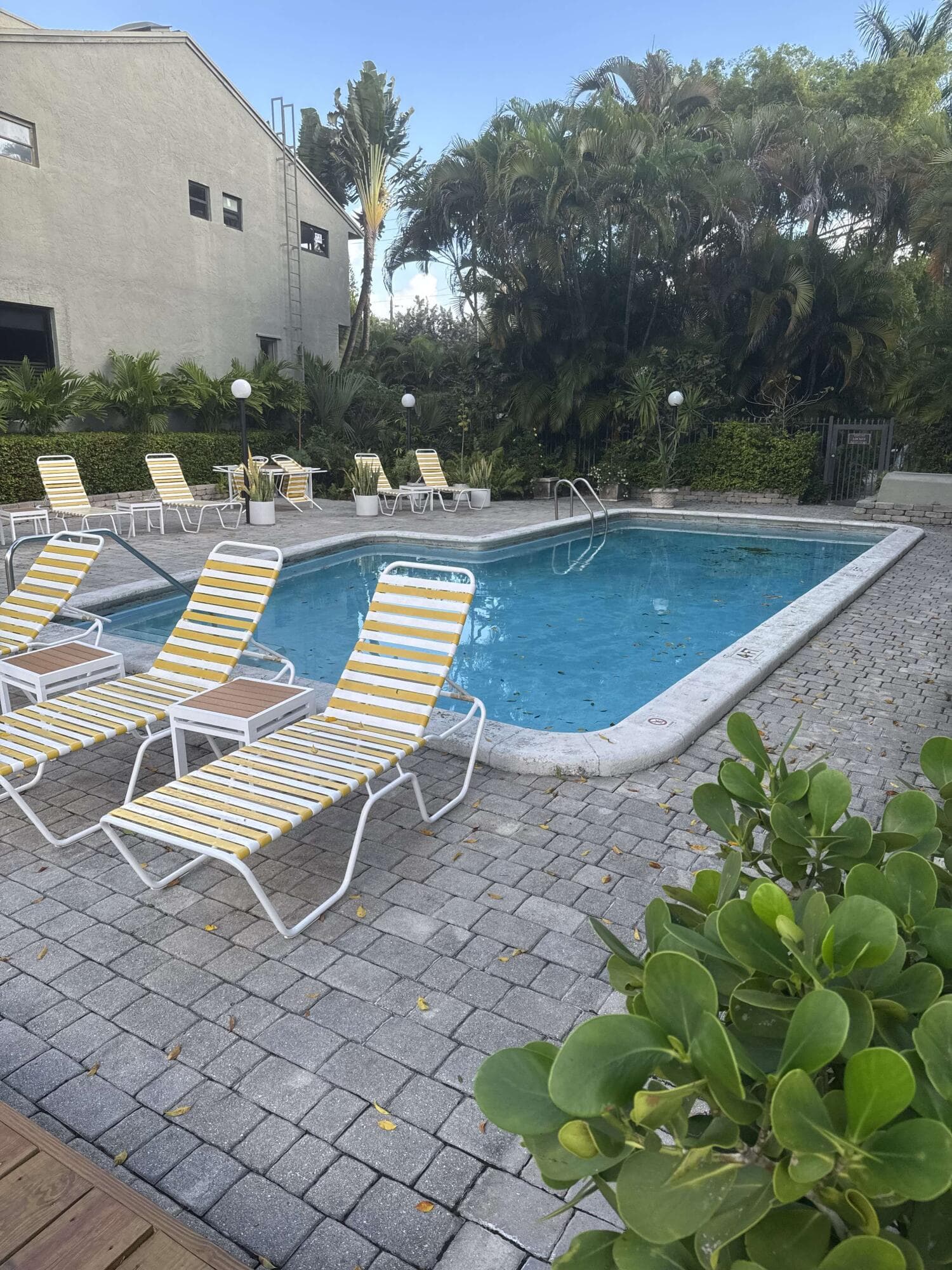 1000 NW N River Drive 16, Miami, FL 33136 18