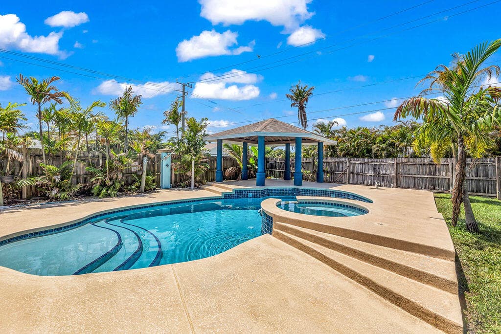 614 SE Flamingo Avenue, Stuart, FL 34996 47