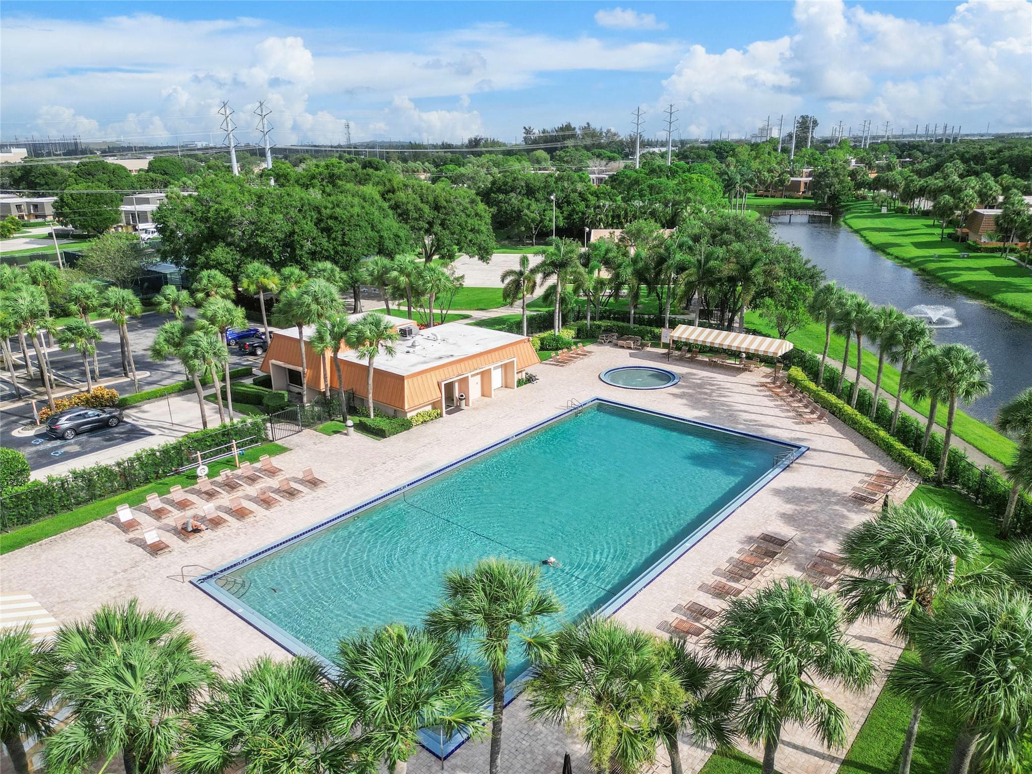 1017 10th Way, West Palm Beach, FL 33407 16
