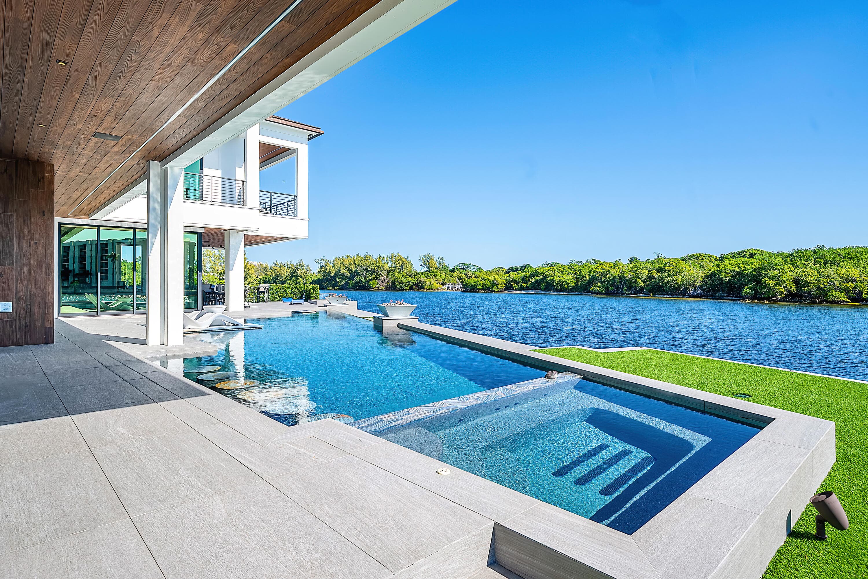 2934 NE 8th Avenue, Boca Raton, FL 33431 23